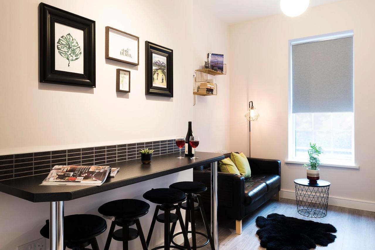 Blue Door Apartments Newcastle  Luaran gambar