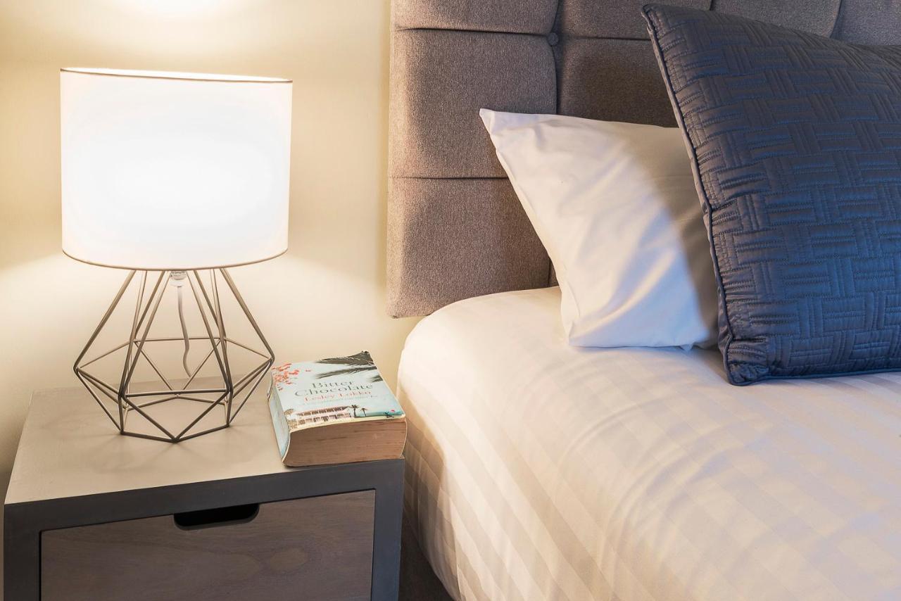 Blue Door Apartments Newcastle  Luaran gambar
