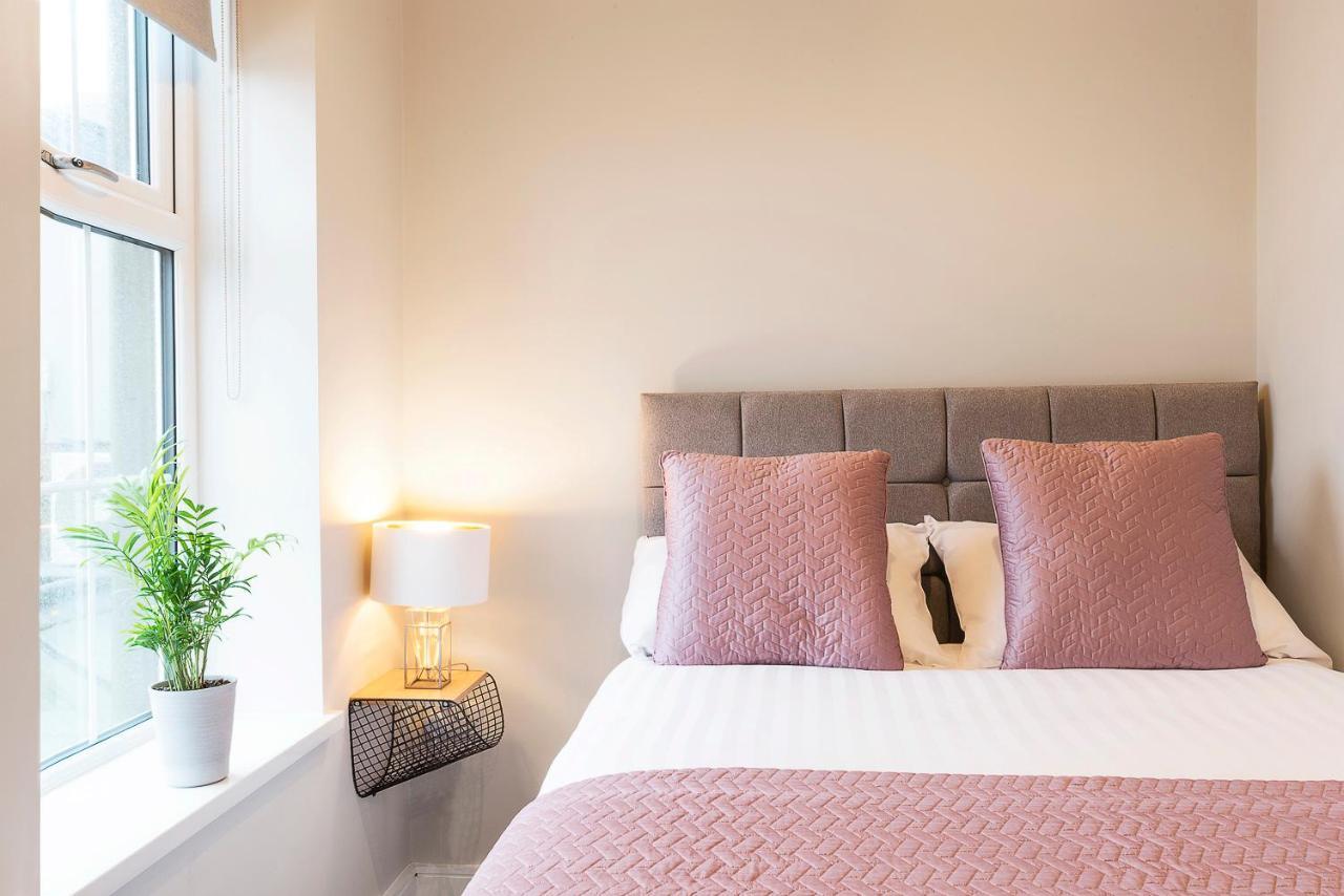 Blue Door Apartments Newcastle  Luaran gambar